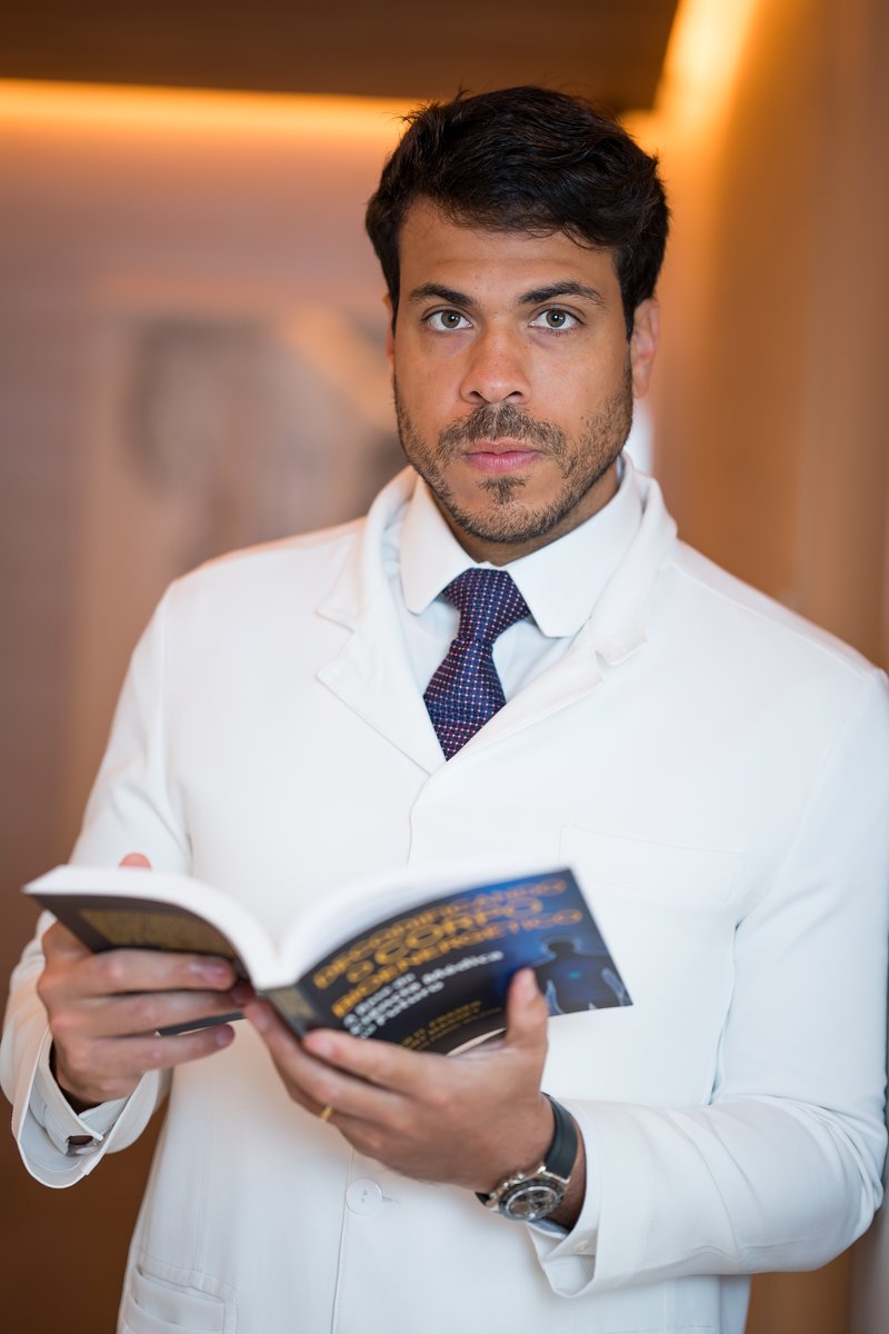 Dr. William Araújo
